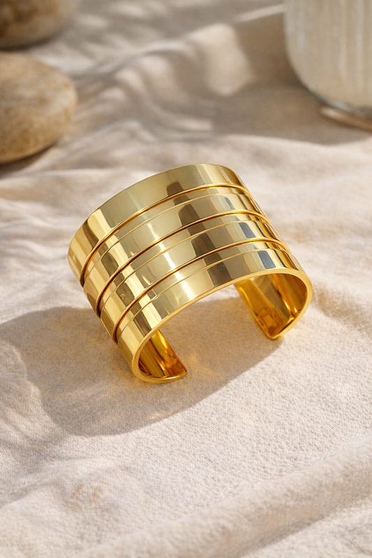 Kriki Luxe Gold Cuff Bangle