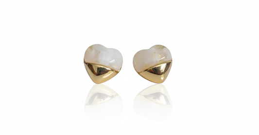 Kriki Pearl Heart Stud Earrings