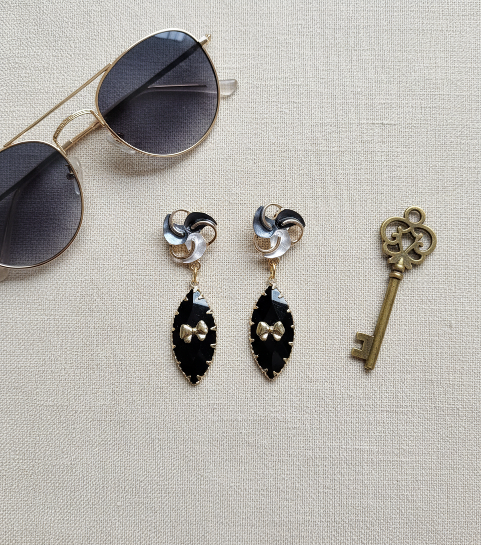 Kriki Onyx Petal Drop Earrings